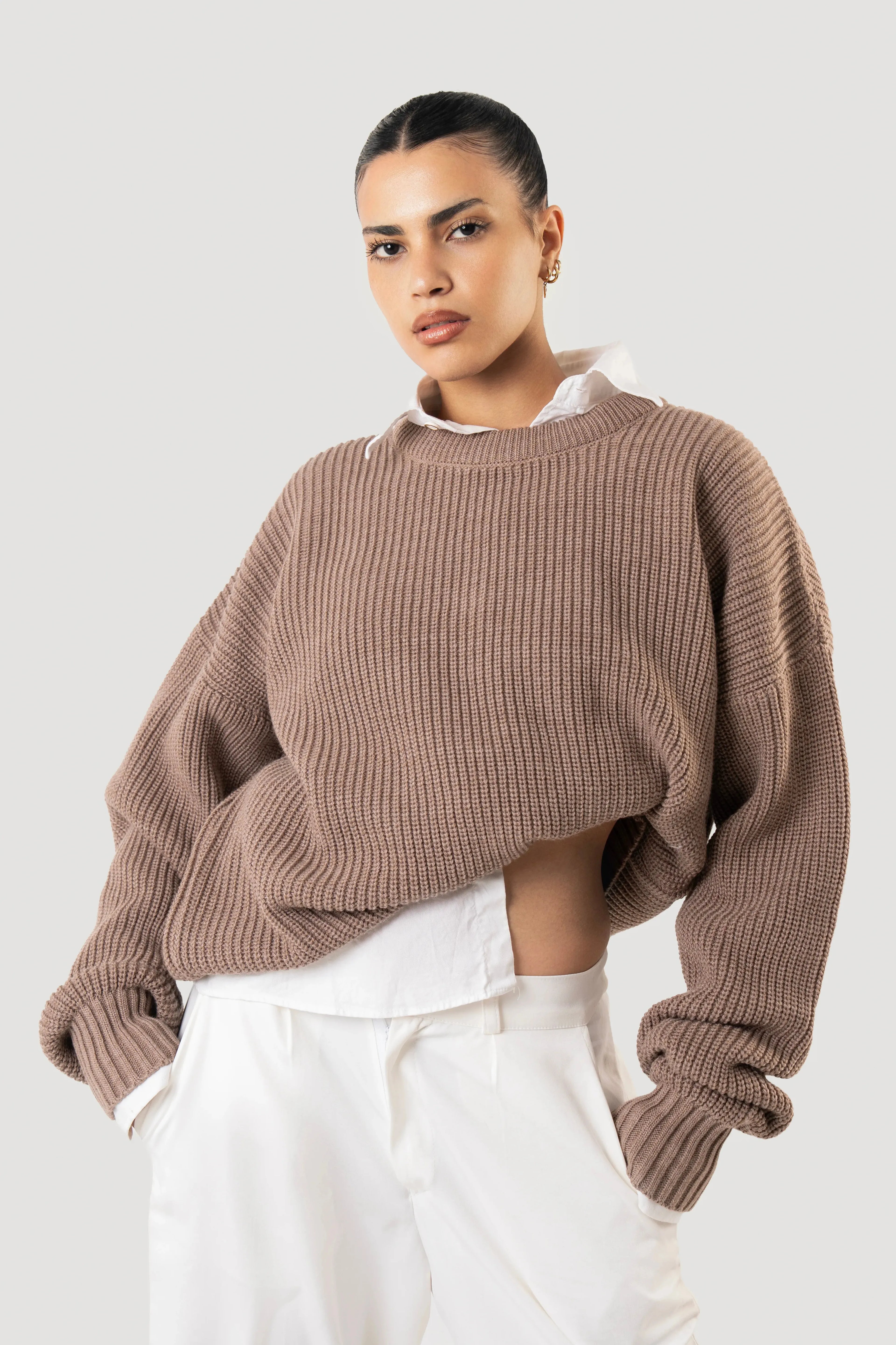 BROWN RIPPED KNIT
