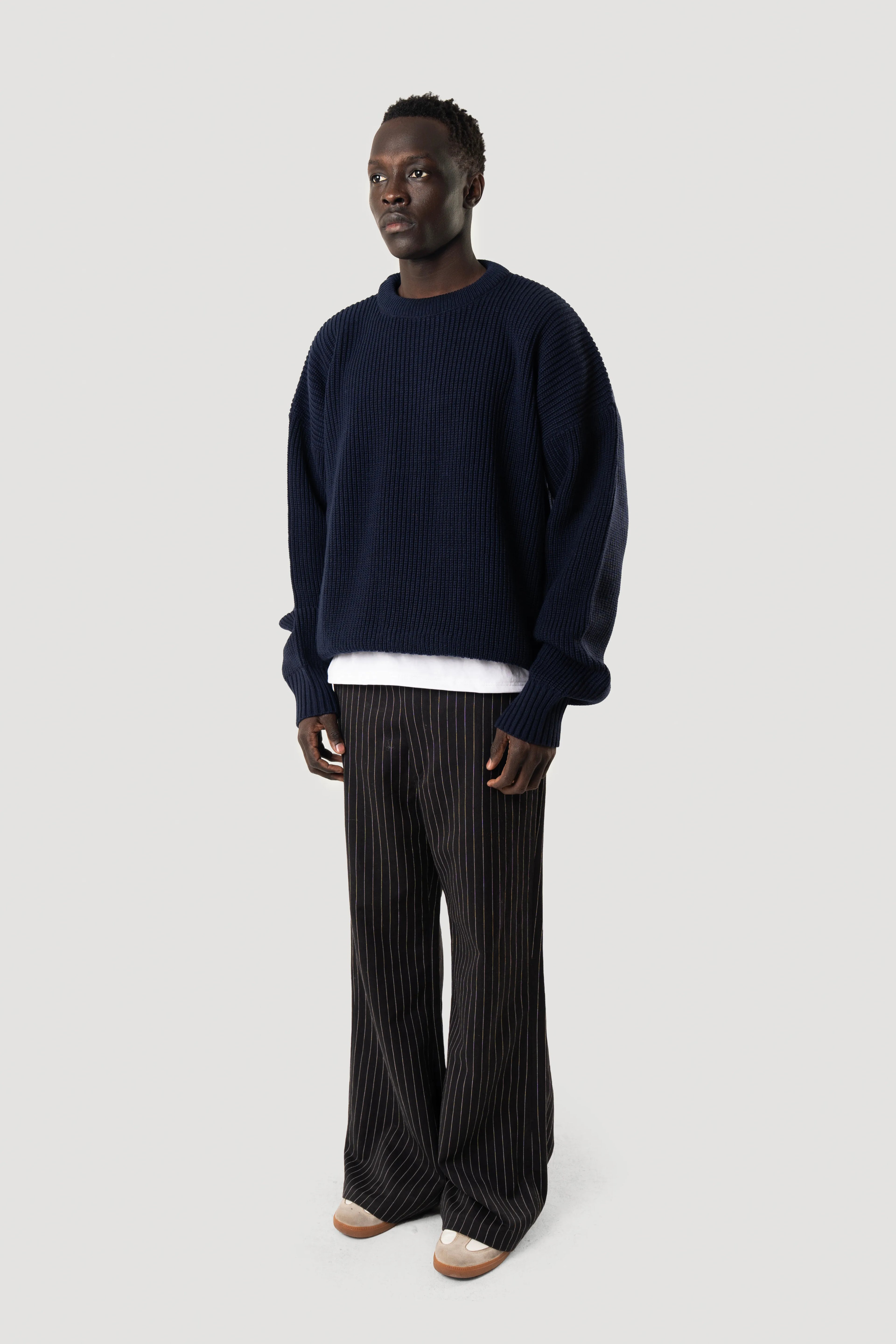 NAVY BLUE RIPPED KNIT