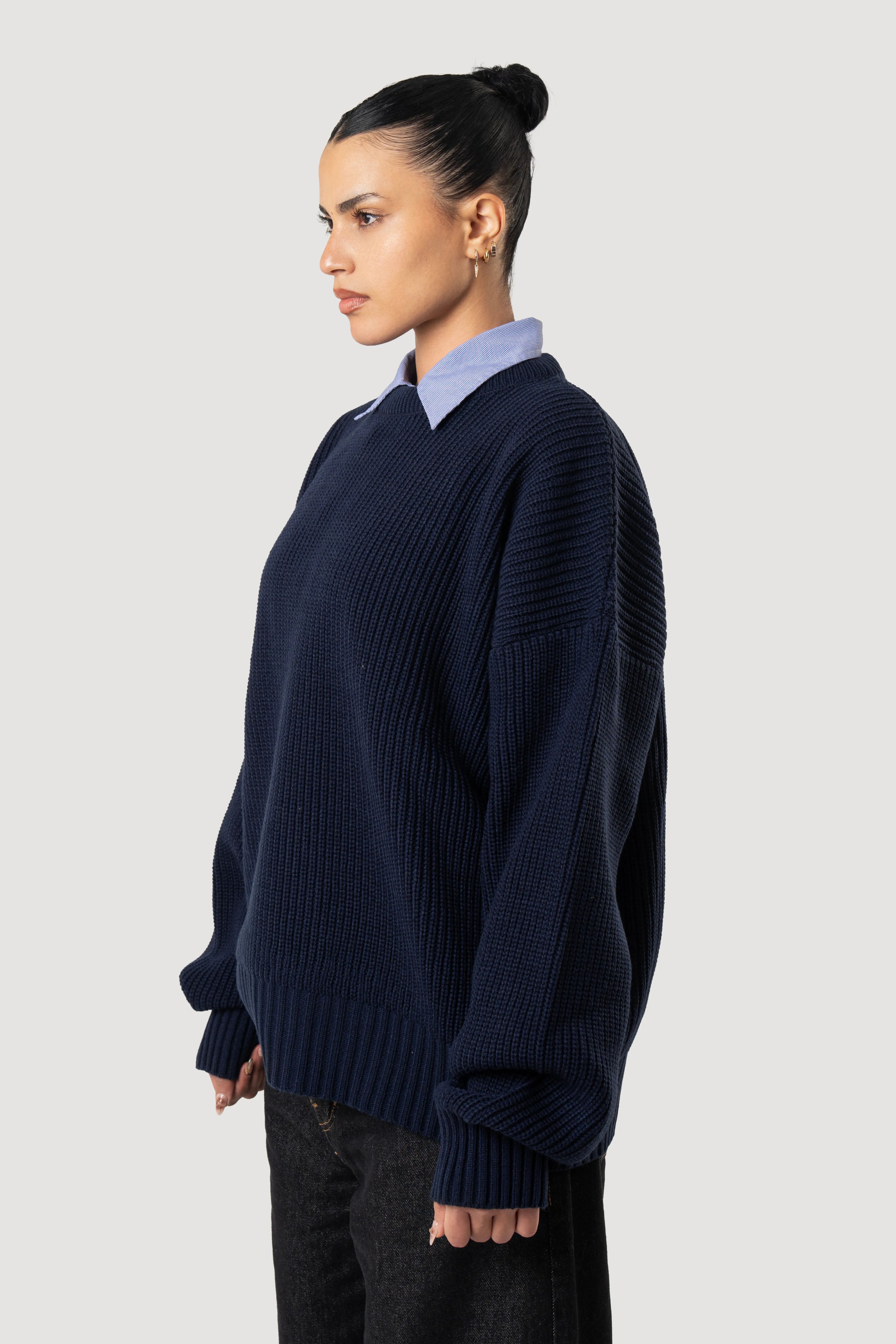 NAVY BLUE RIPPED KNIT